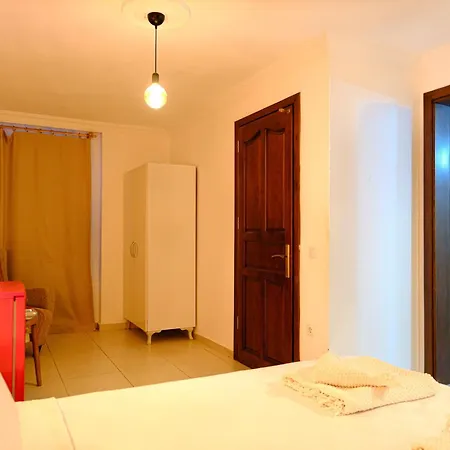 The Place Boutique לינה וארוחת בוקר *